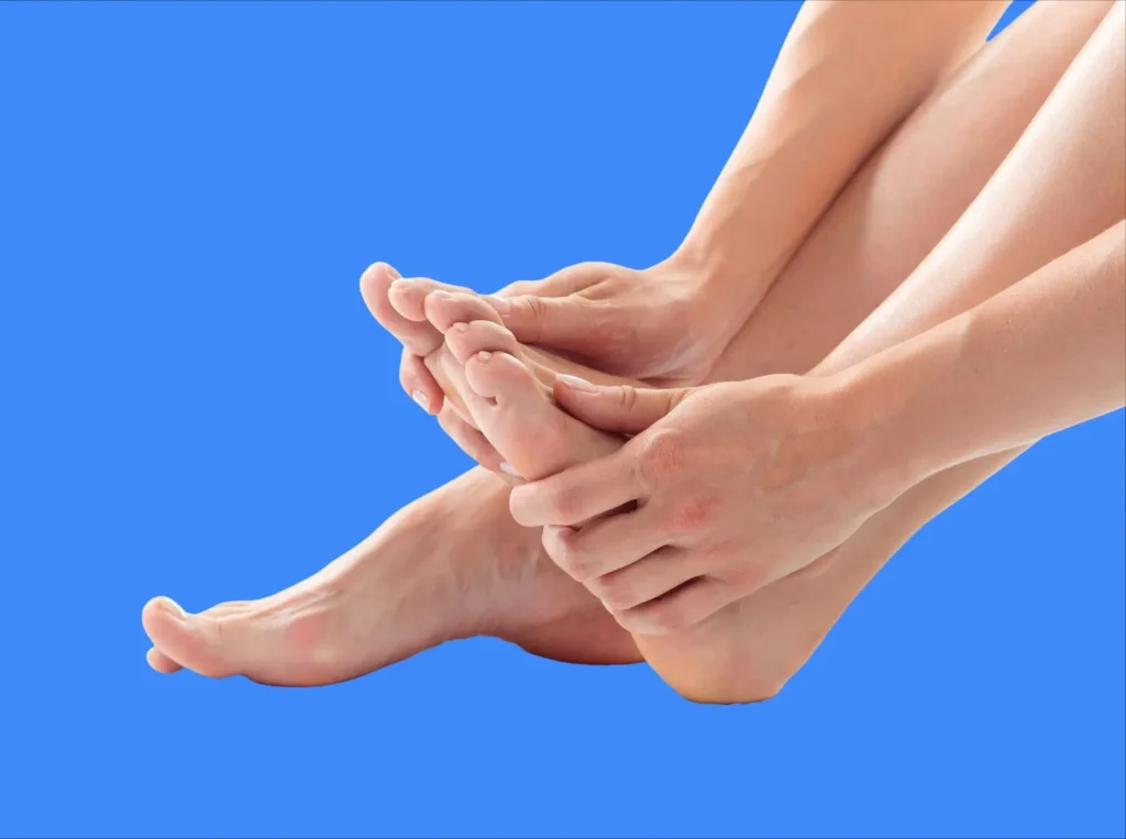 Neuropathie des Pieds : Symptômes et Traitements